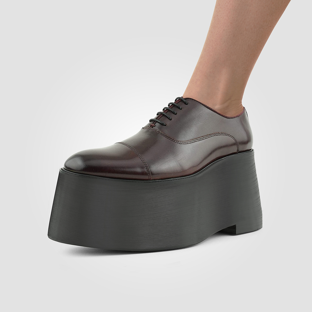 The become average height shoes® © Maartje van Proosdij 