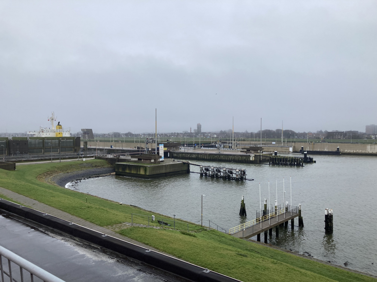 Zeesluis IJmuiden - Foto: Ami Krausz